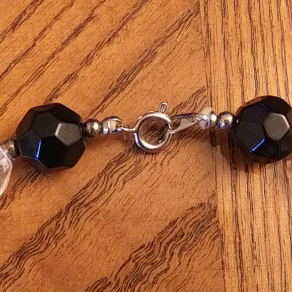 Necklace and Clip On Earrings Set Parure - Picture 4 of 5